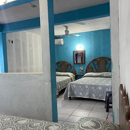 פוארטו אסקונדידו Hotel Villa Luz מראה חיצוני תמונה