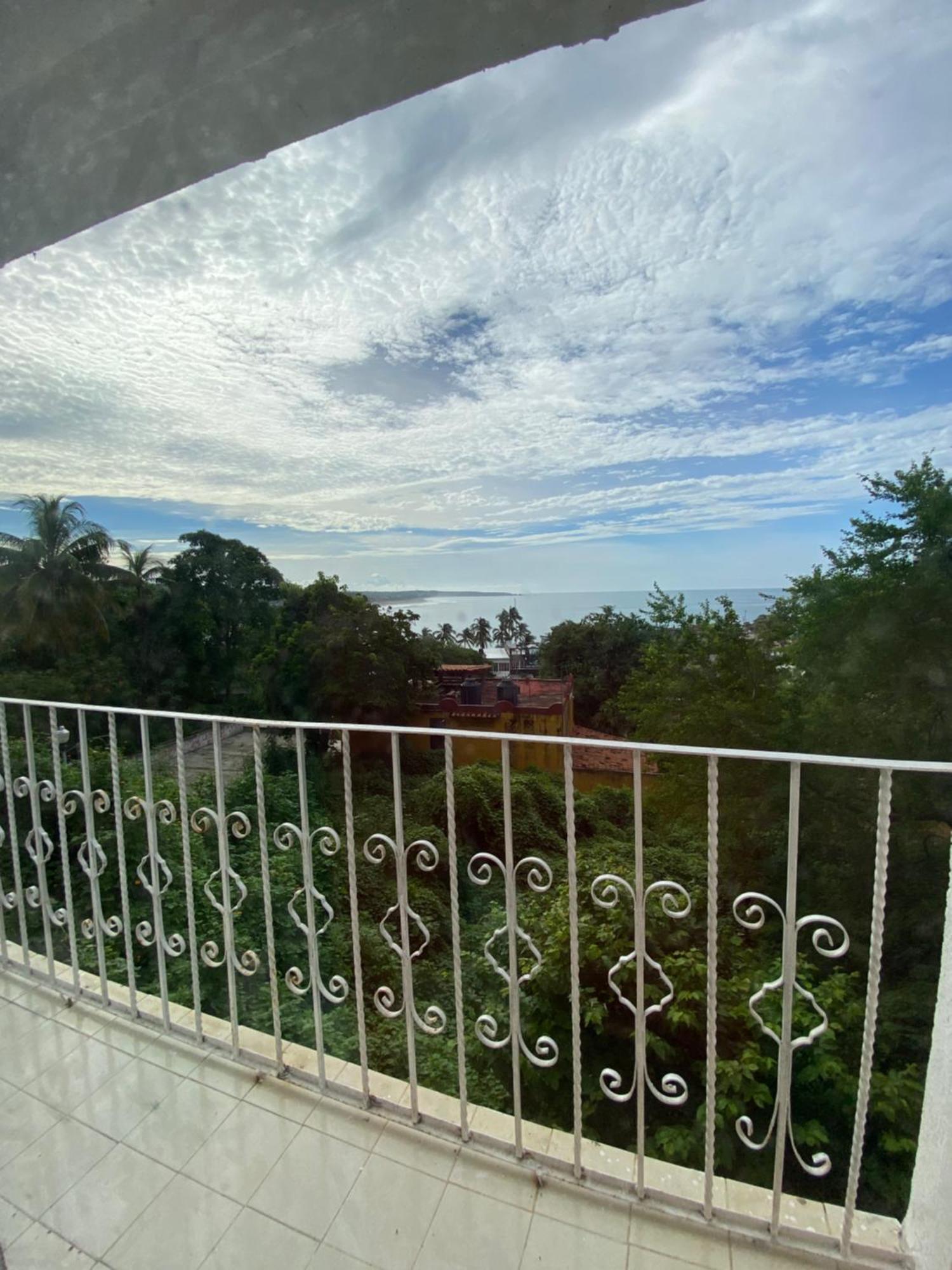 פוארטו אסקונדידו Hotel Villa Luz מראה חיצוני תמונה