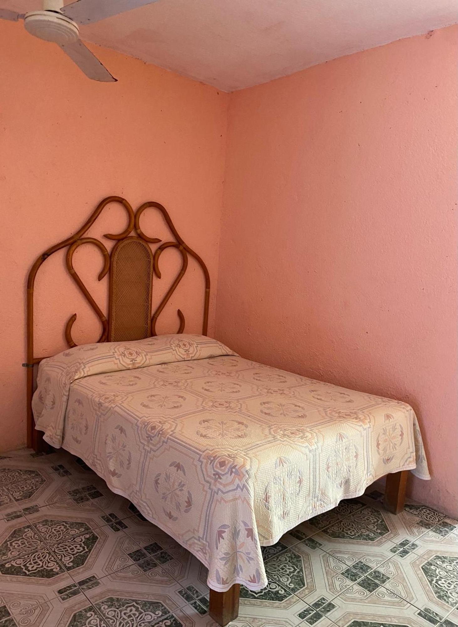 פוארטו אסקונדידו Hotel Villa Luz מראה חיצוני תמונה