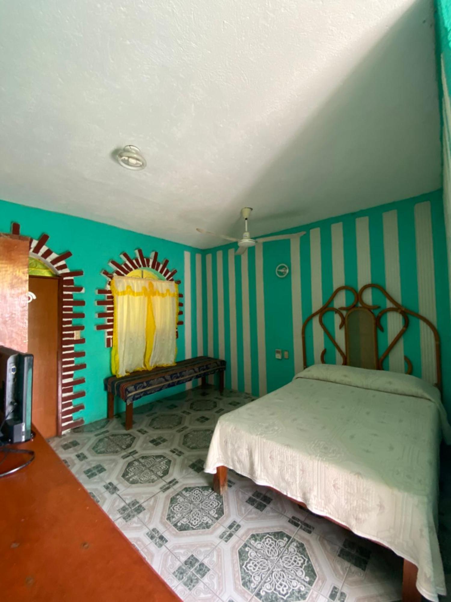 פוארטו אסקונדידו Hotel Villa Luz מראה חיצוני תמונה